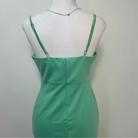 NEW! Petal & Pup Zahra Asymmetrical Neckline Midi Dress in Green - Picture 11 of 17
